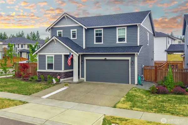 13412 Edmunds Parkway E, Bonney Lake, WA 98391