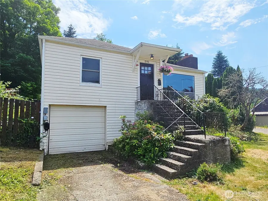 591 Division Avenue, Morton, WA 98356 - Image #2