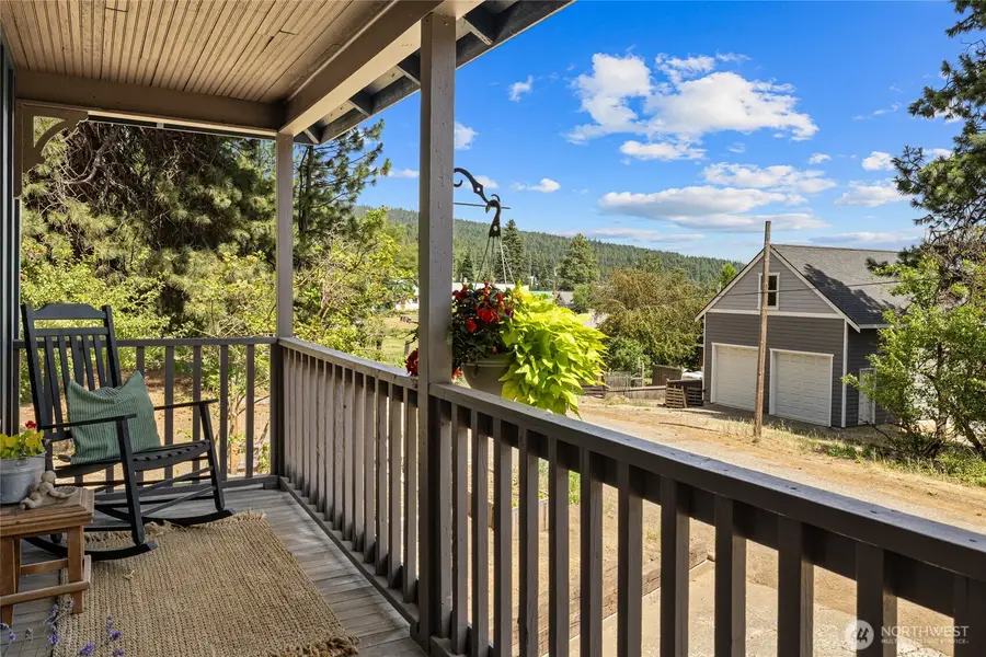 408 W Alaska Ave Alley, Roslyn, WA 98941 - Image #3