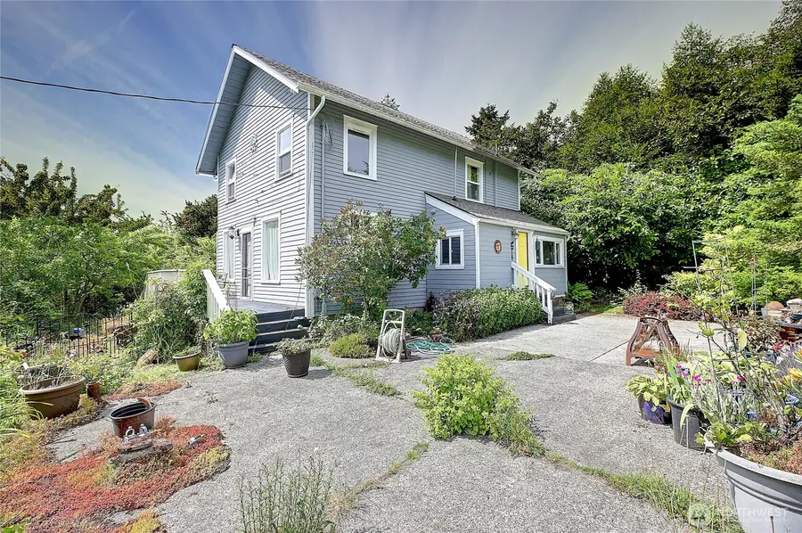 522 Chapman Road, Camano Island, WA 98282 - Image #2