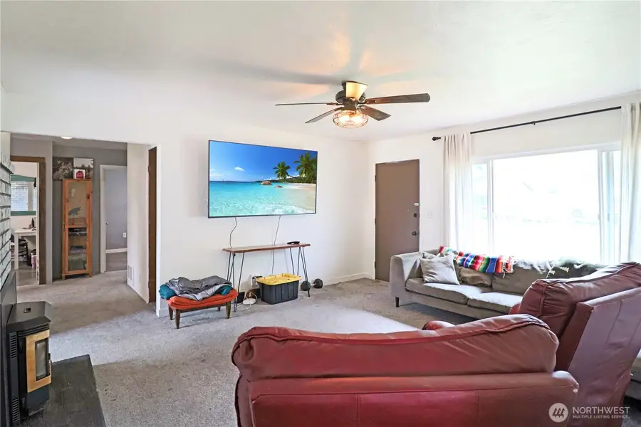 183 Wood Avenue, Morton, WA 98356 - Image #3