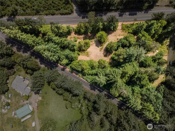 912 Key Peninsula Highway Sw, Lakebay, WA 98349