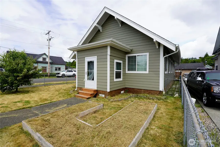 401 Emerson Avenue, Hoquiam, WA 98550 - Image #3