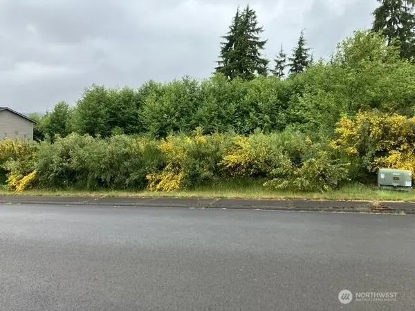 3261 Sanderling Drive, Hoquiam, WA 98550