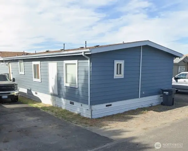 6511 James Street, West Richland, WA 99353