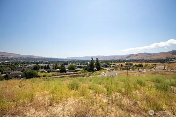 0 Lot 1 Farmstead Lane #Lot 1, Wenatchee, WA 98801
