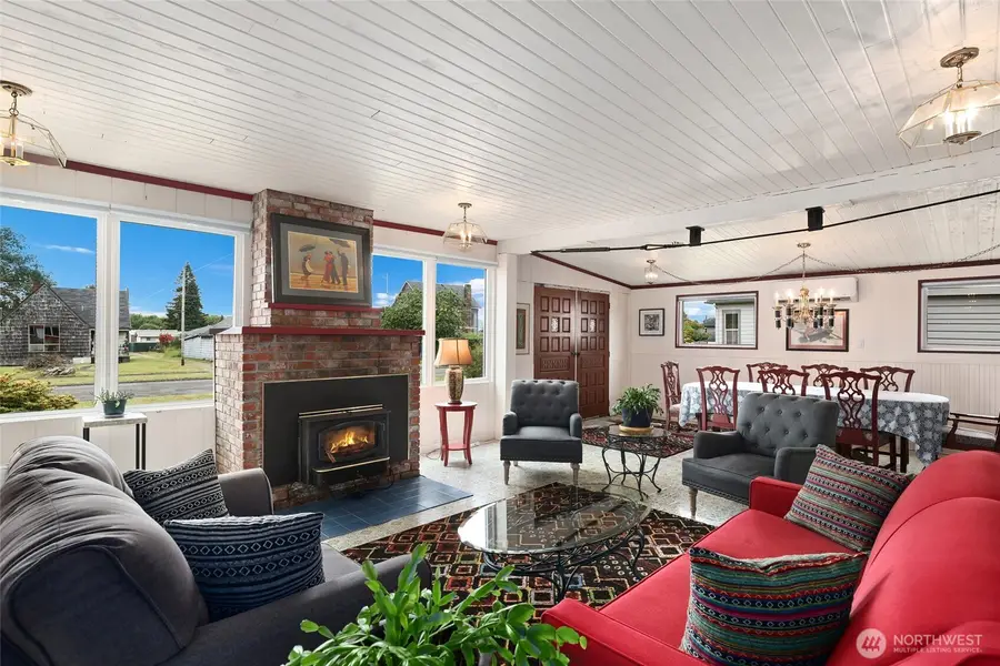 215 H Street, Cosmopolis, WA 98537 - Image #3