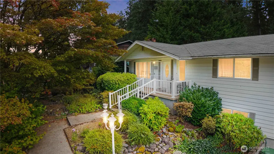 11210 111th Street Sw, Lakewood, WA 98498 - Image #2