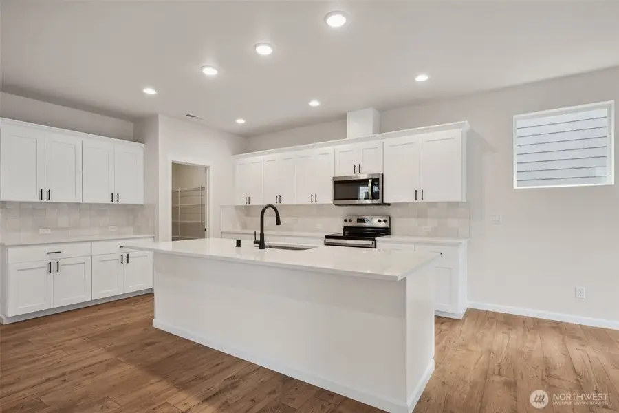 12050 126th Avenue Ct E #11, Puyallup, WA 98374 - Image #2