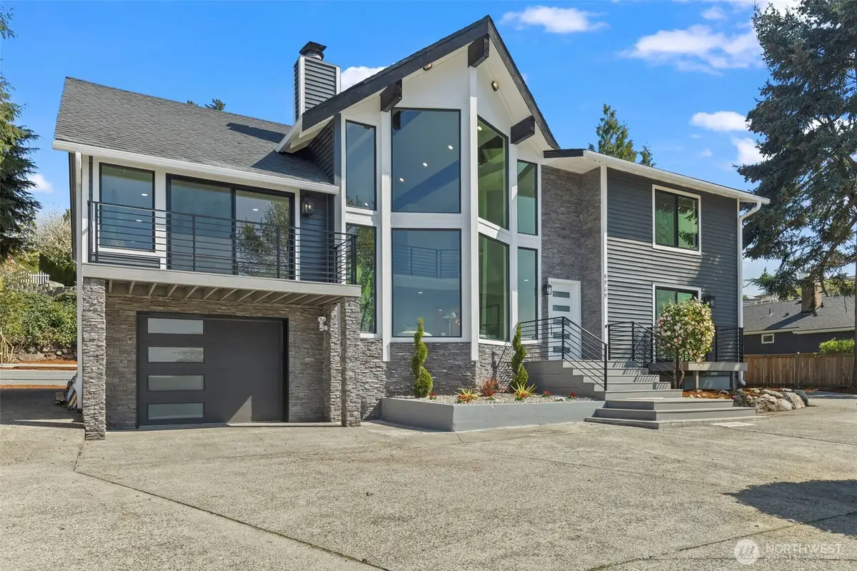 6909 E Side Drive Ne, Tacoma, WA 98422 - Image #1
