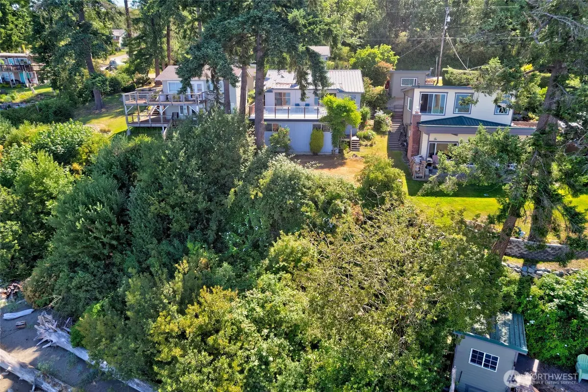 19904 Soundview Drive Nw, Stanwood, WA 98292 - Image #1