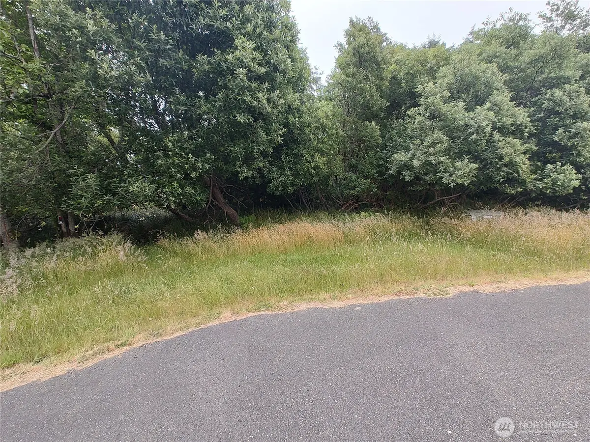 660 Alder Court Ne #240, Ocean Shores, WA 98569 - Image #1