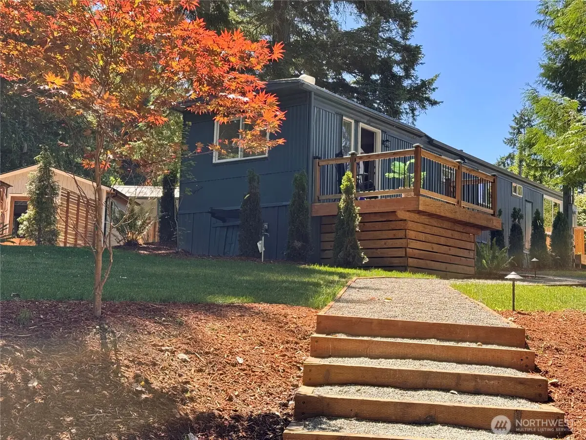 1995 NE Sipes Lane, Bremerton, WA 98311 - Image #1