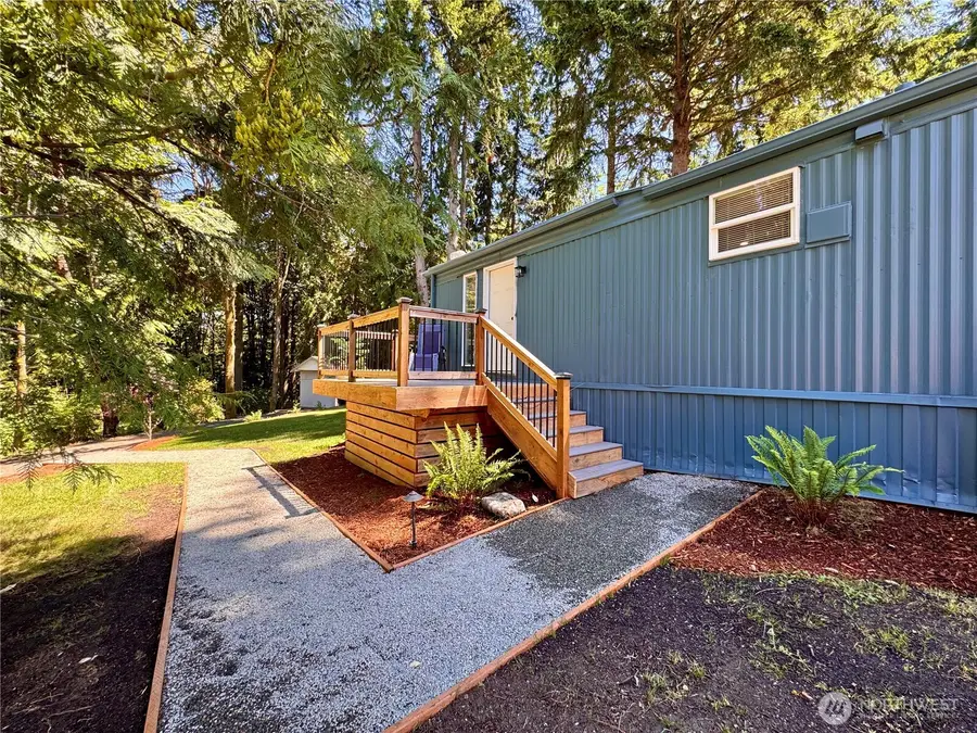 1995 NE Sipes Lane, Bremerton, WA 98311 - Image #2