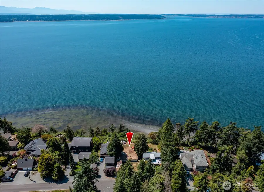 10 Edgewater Drive, Camano Island, WA 98282 - Image #3