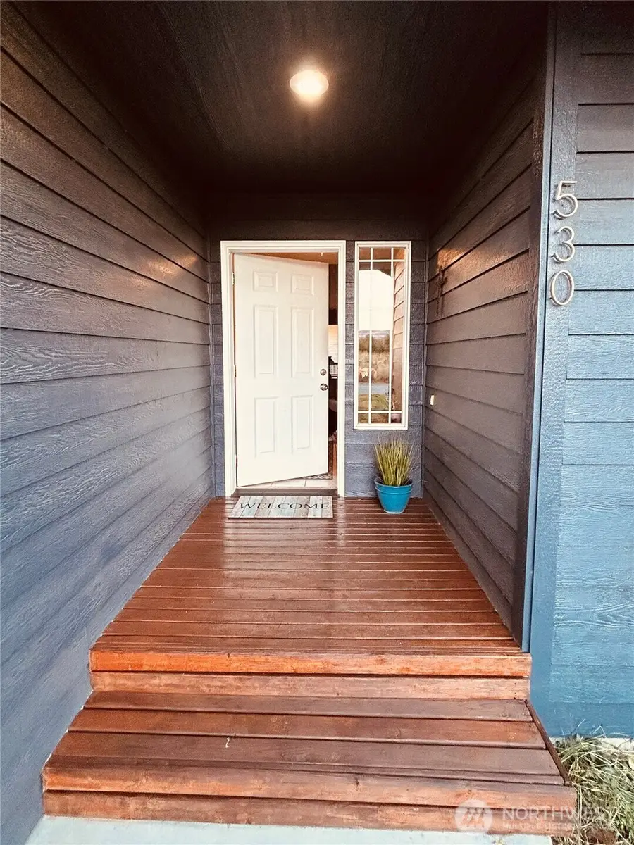 530 S Mary Avenue, East Wenatchee, WA 98802 - Image #2