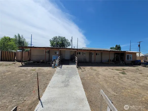 9951 Highland Drive Ne, Moses Lake, WA 98837