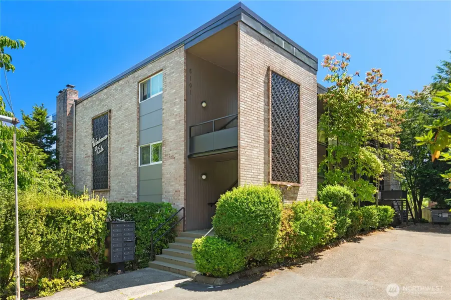 5101 NE 55th Street #103, Seattle, WA 98105 - Image #3