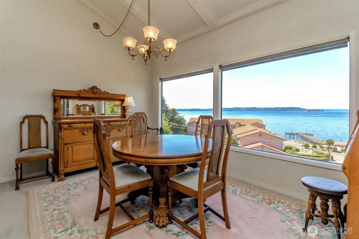 28313 Redondo Way S #304, Des Moines, WA 98198 - Image #1