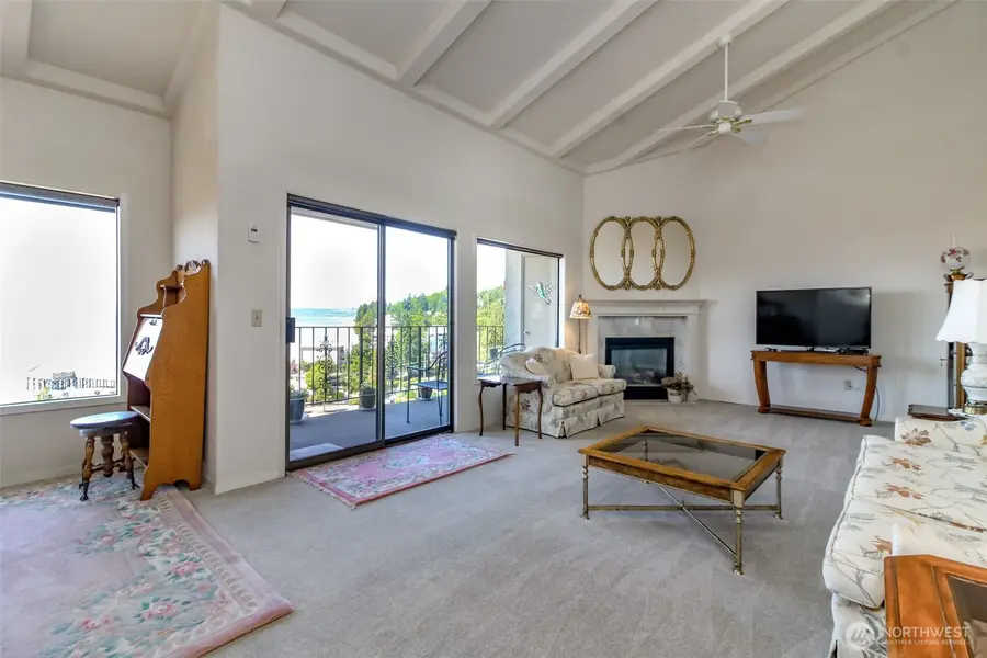 28313 Redondo Way S #304, Des Moines, WA 98198 - Image #3