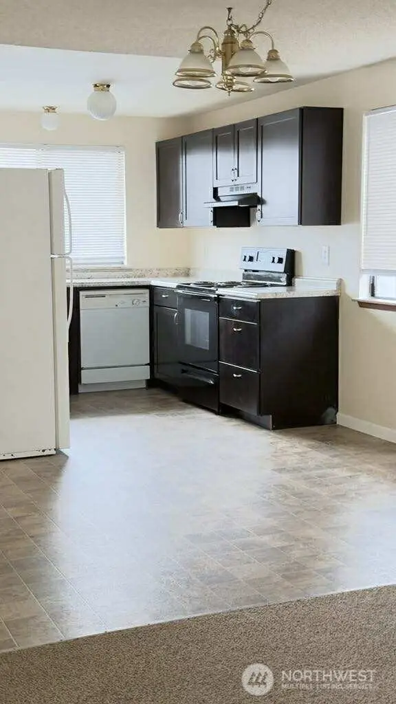 414 E 31st Street, Bremerton, WA 98310 - Image #3