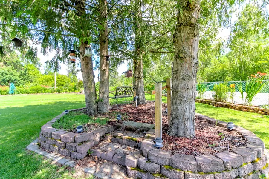 27716 Entwhistle Road E, Buckley, WA 98321 - Image #3