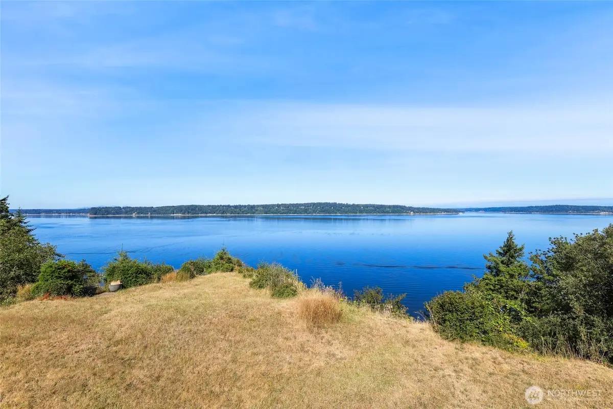 10806 W Morris Boulevard, Steilacoom, WA 98388 - Image #1
