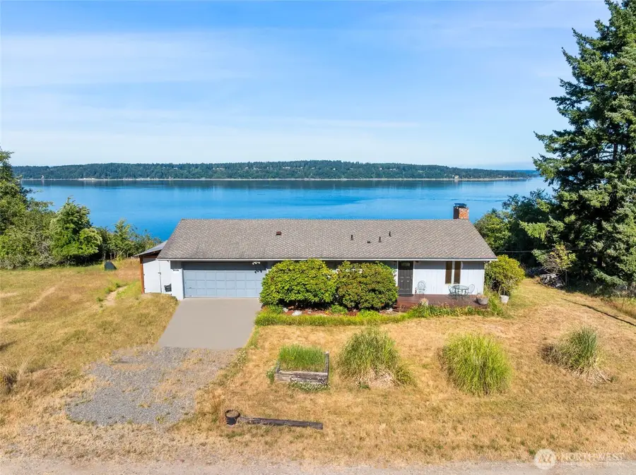 10806 W Morris Boulevard, Steilacoom, WA 98388 - Image #2