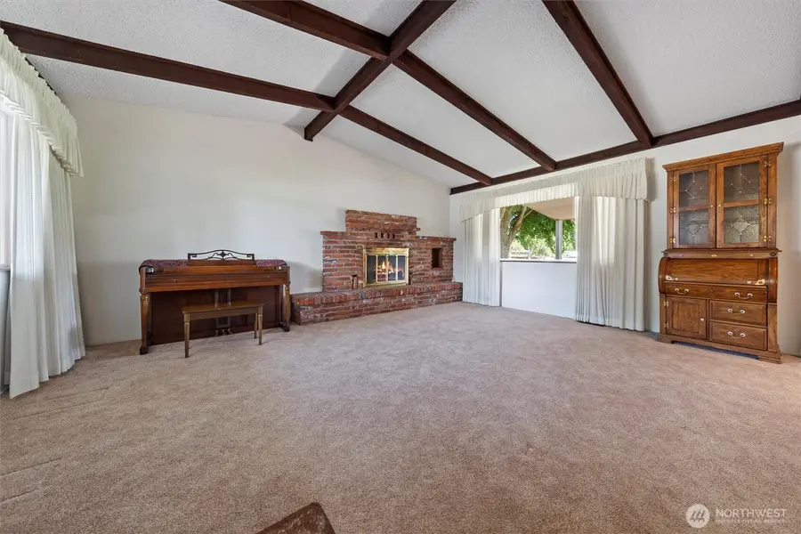 714 Canterbury Road Nw, Soap Lake, WA 98851 - Image #3