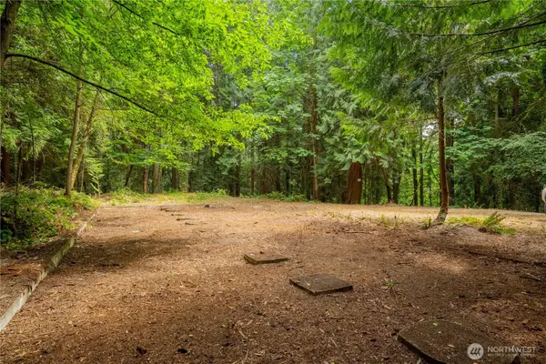 1 1st Street, Bremerton, WA 98312