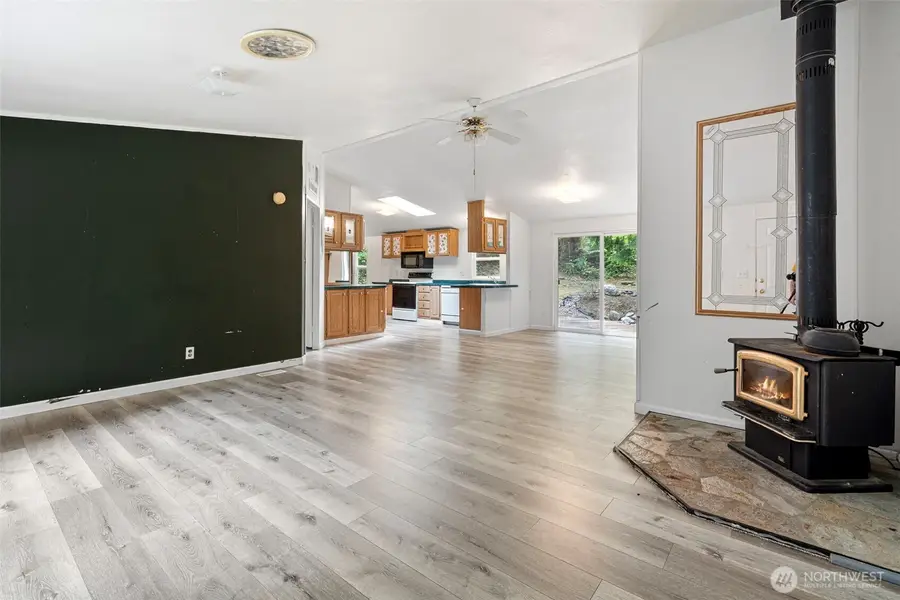 1130 E Phillips Lake Road, Shelton, WA 98584 - Image #2