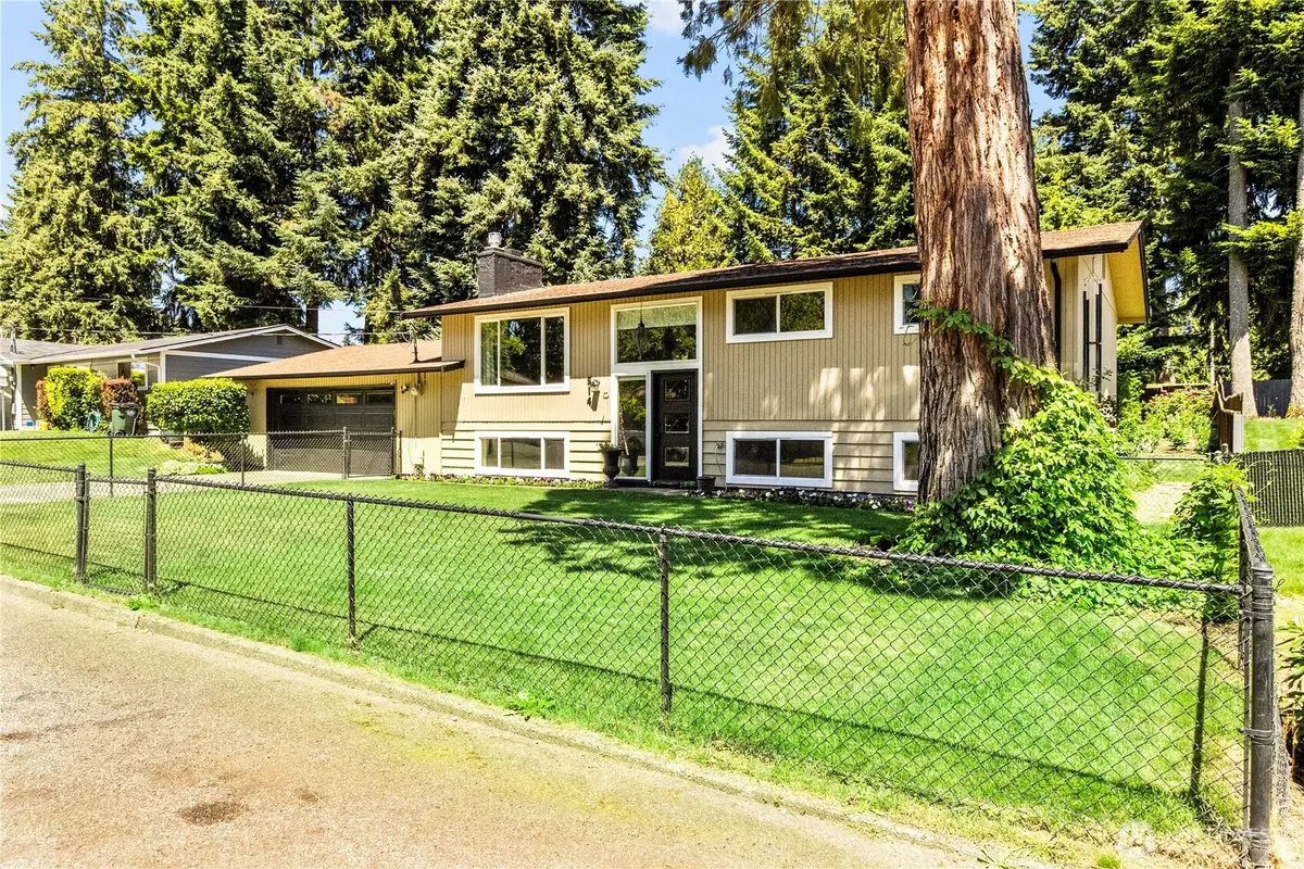 514 W Street Se, Tumwater, WA 98512 - Image #1