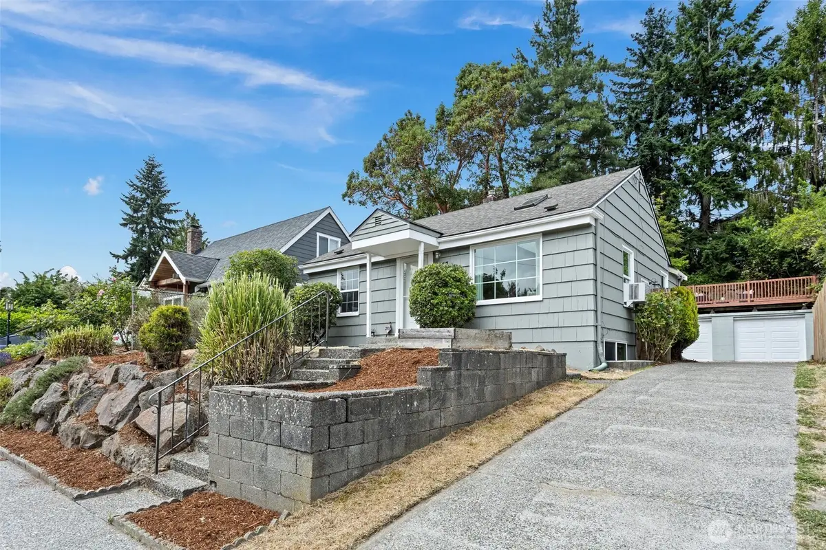 7147 29th Avenue Sw, Seattle, WA 98126 - Image #1
