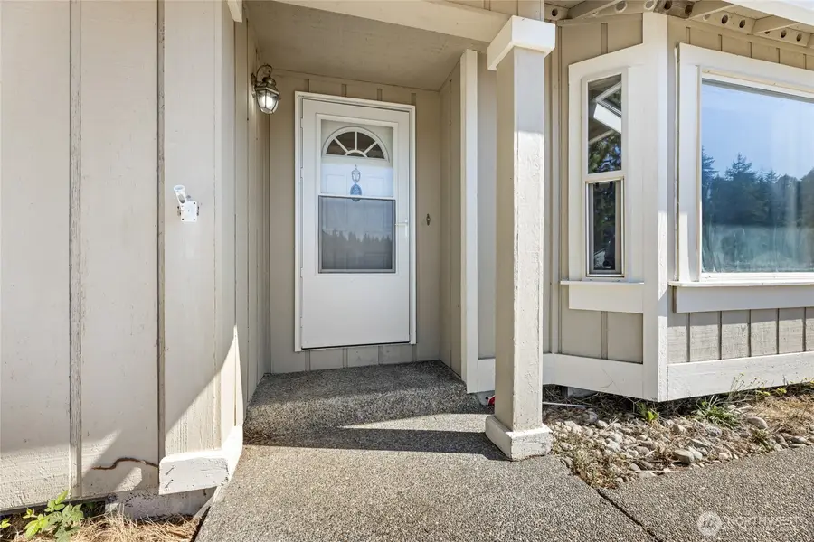 9632 Pinedrop Drive Se, Lacey, WA 98513 - Image #3