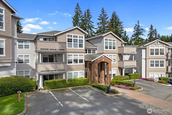 8500 Main Street #F205, Edmonds, WA 98026