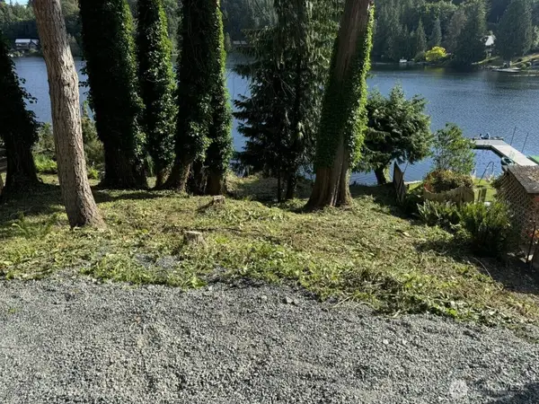 690 Olive Avenue #29 & 30, Stanwood, WA 98292