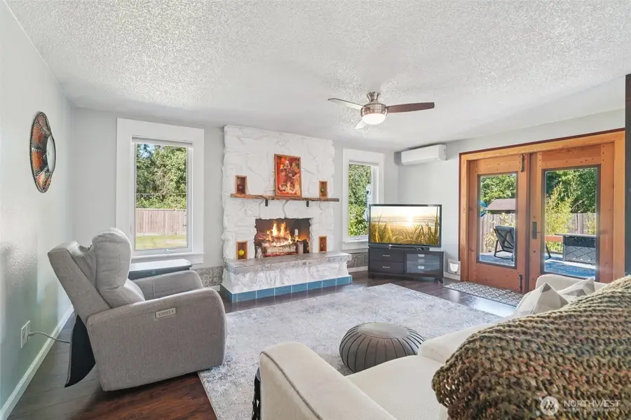 1202 Eleanor Court, Steilacoom, WA 98388 - Image #3