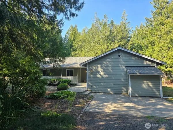 660 Peter Hagen Road W, Seabeck, WA 98383