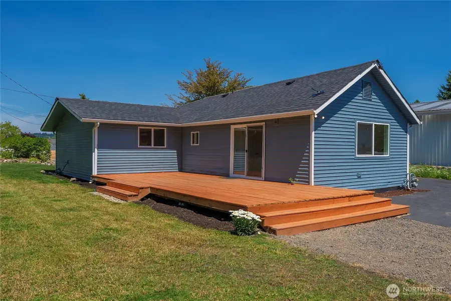 1922 NE Fir Street, Keyport, WA 98345 - Image #3