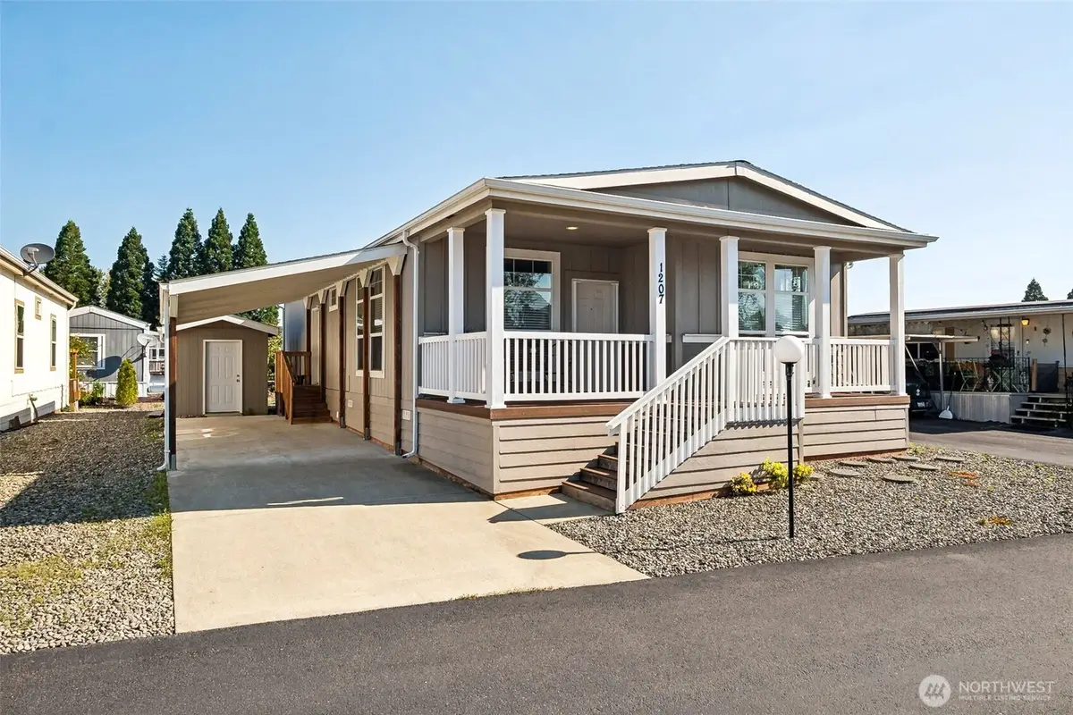 1207 Maple Drive, Enumclaw, WA 98022 - Image #1