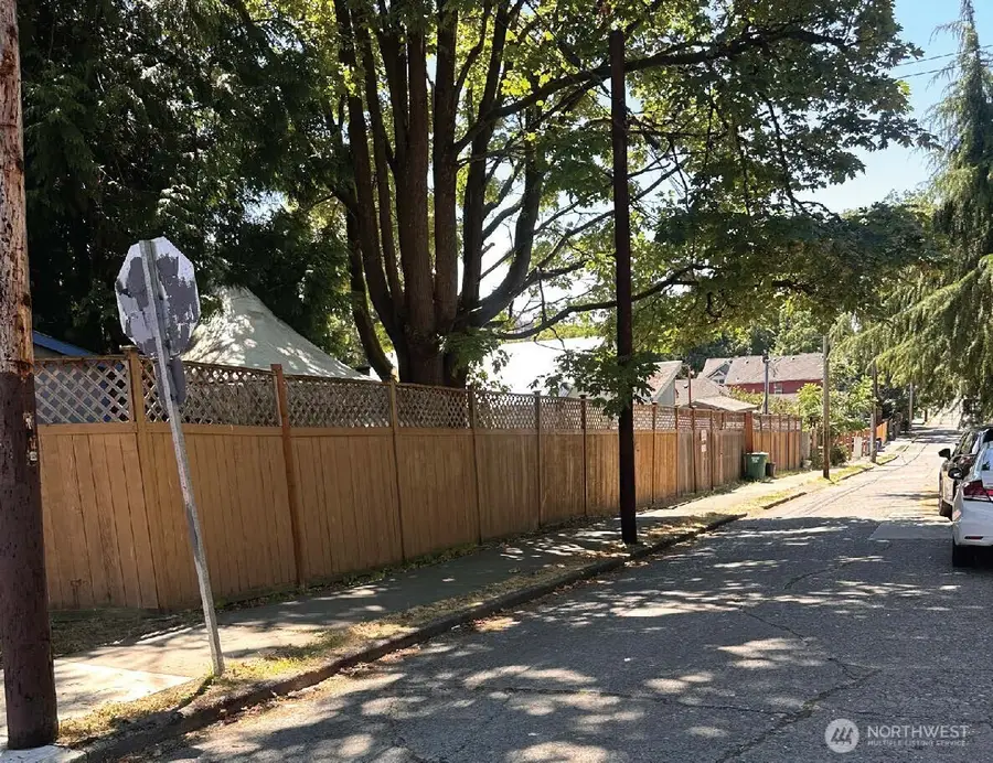 612 22nd Avenue, Seattle, WA 98122 - Image #2