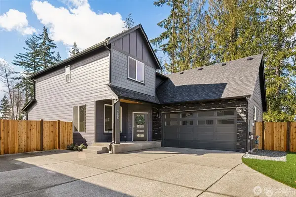 17232 74th Avenue Ct E, Puyallup, WA 98375