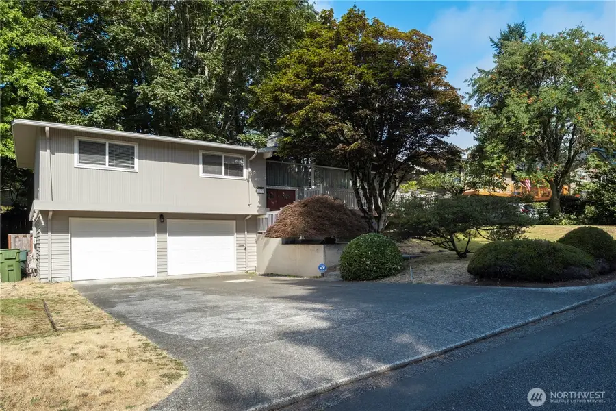 1322 W Mount Dr, Fircrest, WA 98466 - Image #3