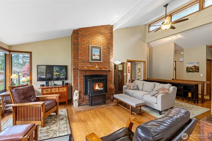 190 Bluffs Dr #1, Port Townsend, WA 98368 - Image #3