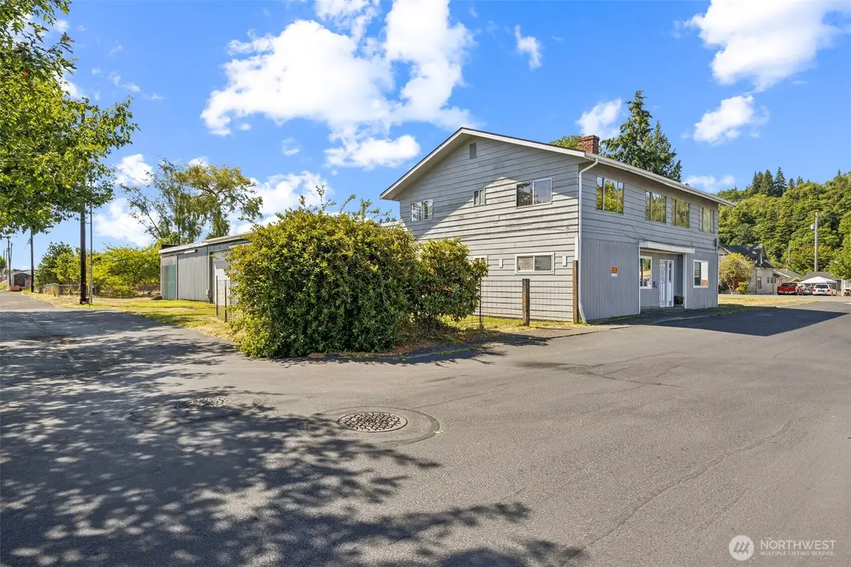 2420 Simpson Avenue, Hoquiam, WA 98550 - Image #1