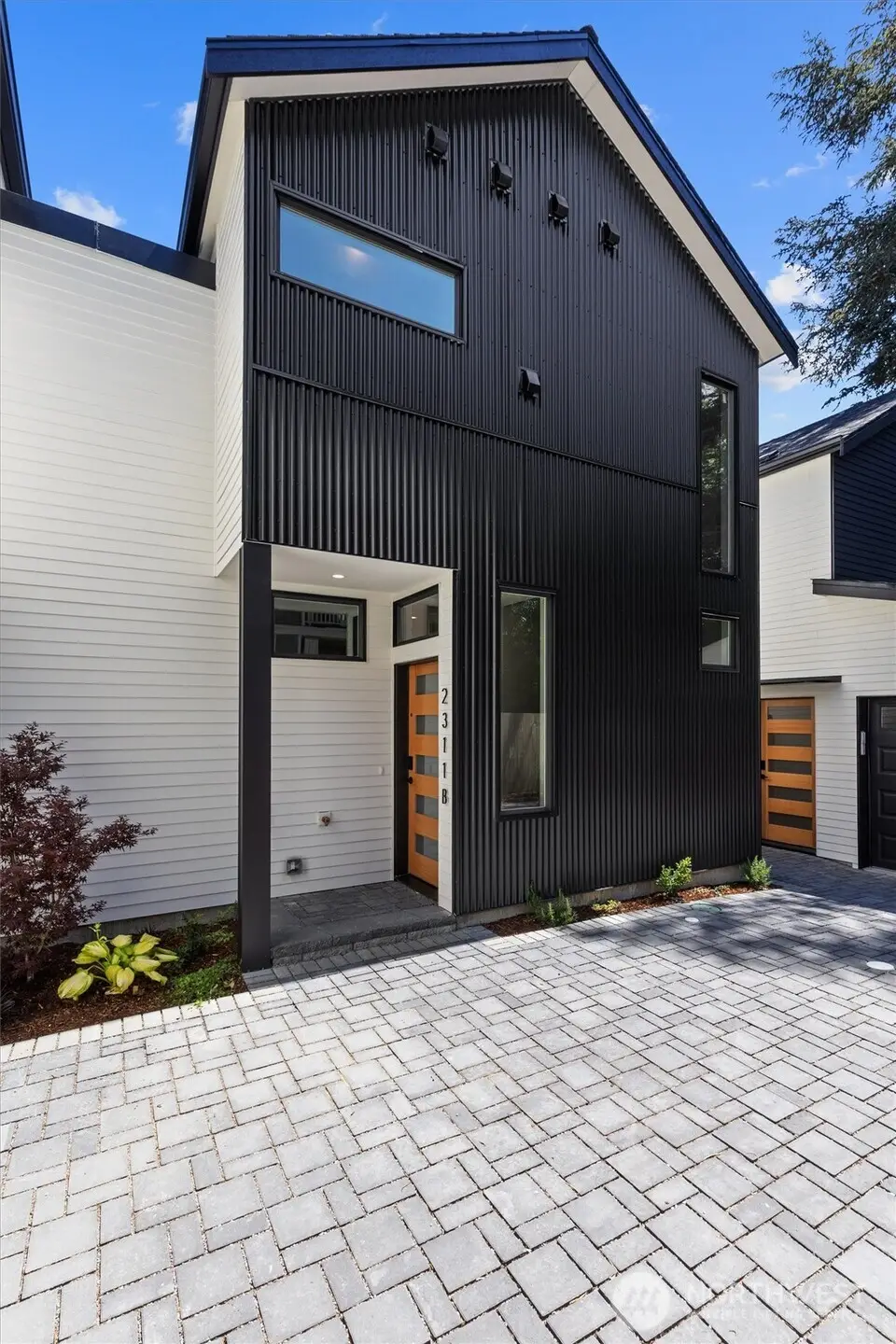 2311 N 135th Street #B, Seattle, WA 98133 - Image #1