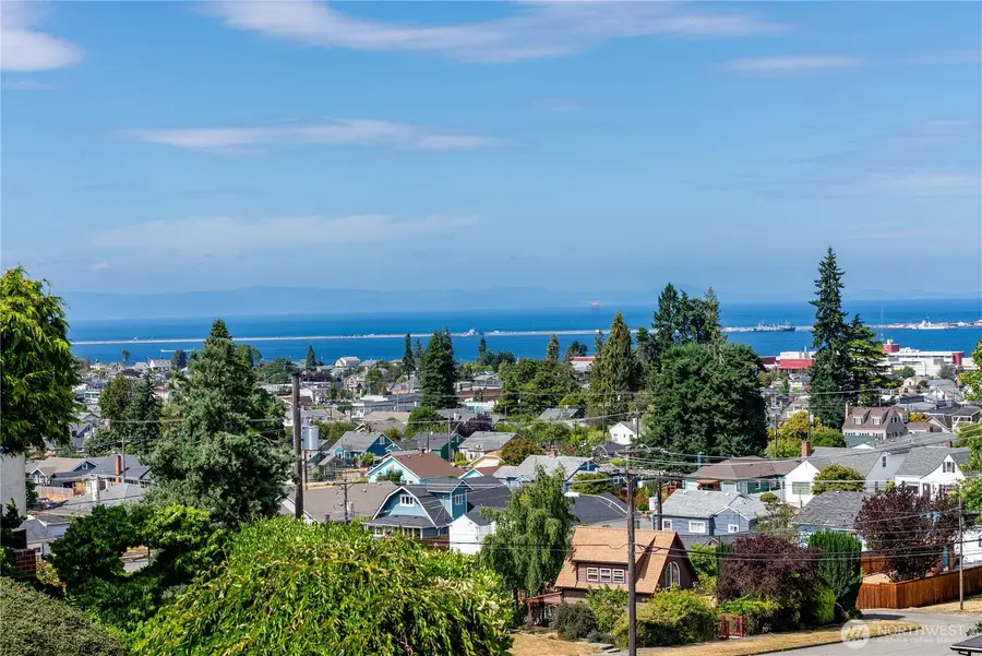 518 S Liberty Street Ct, Port Angeles, WA 98362 - Image #3