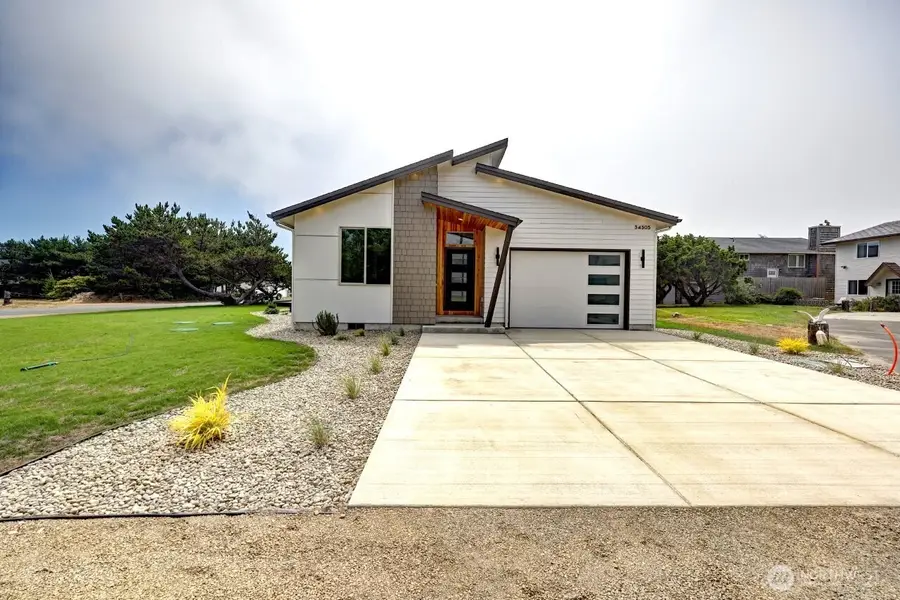 34305 G Street, Ocean Park, WA 98640 - Image #2