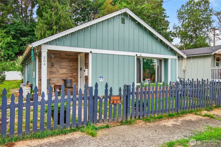 304 Harris Street, Kelso, WA 98626 - Image #2