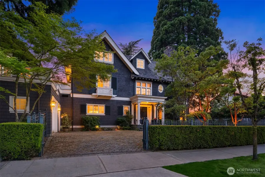 1617 Federal Avenue E, Seattle, WA 98102 - Image #2